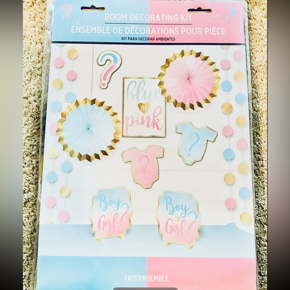 NWT The Big Reveal Gender Reveal Room Decorating Kit
